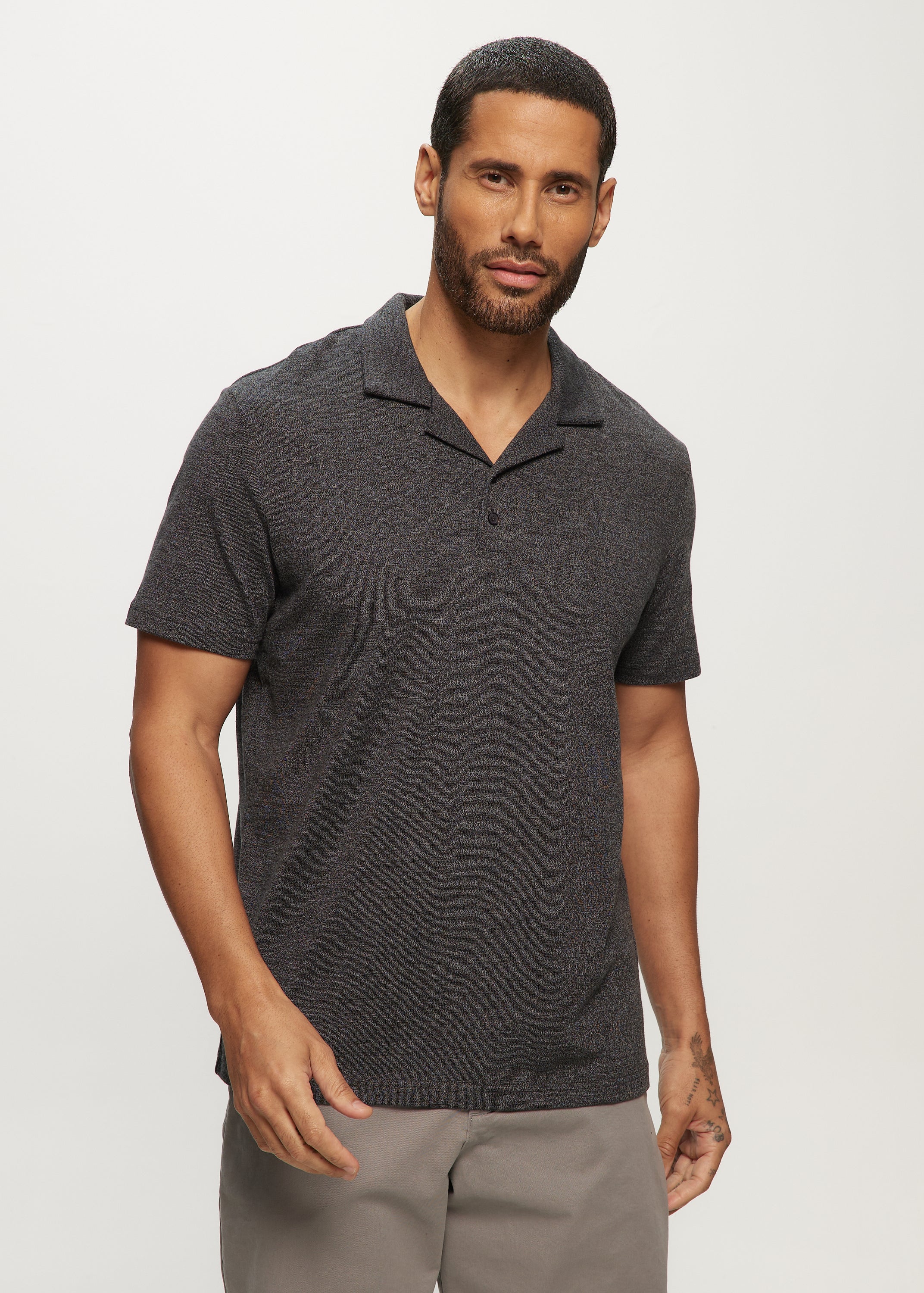 Polos
